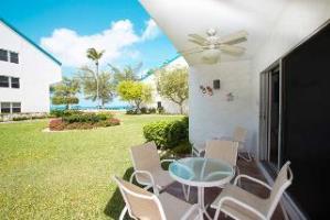 Villas Of The Galleon Seven Mile Beach Exterior foto
