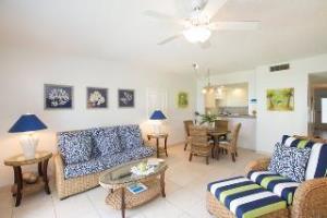 Villas Of The Galleon Seven Mile Beach Exterior foto